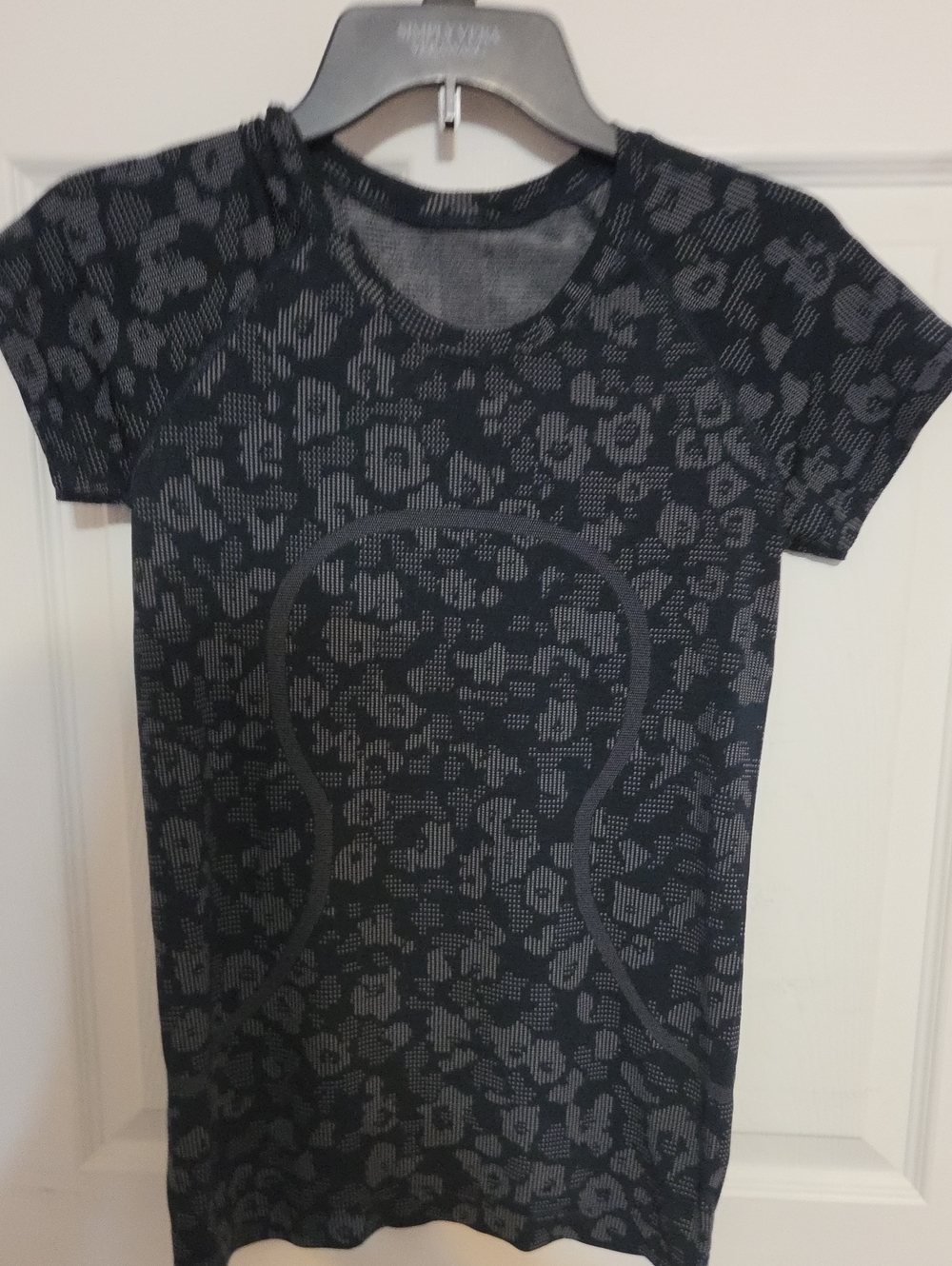 lululemon athletica Black & Charcoal Leopard Swiftly Tech Short Sleeve Tee